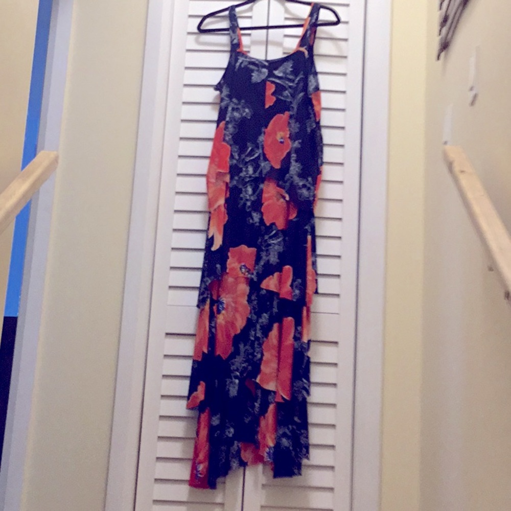 Flora maxi dress - Picture 2 of 7